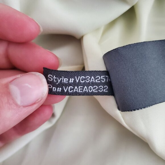 Vince Camuto Womens Floral Scarf Print Halter Maxi Dress Size 6 Black Keyhole - Picture 7 of 11